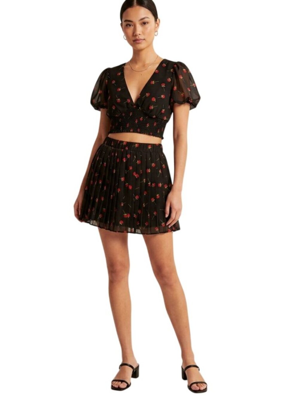 Vine And Valley Black Red Floral Puff Sleeve Crop Blouse & Skirt Women's Small